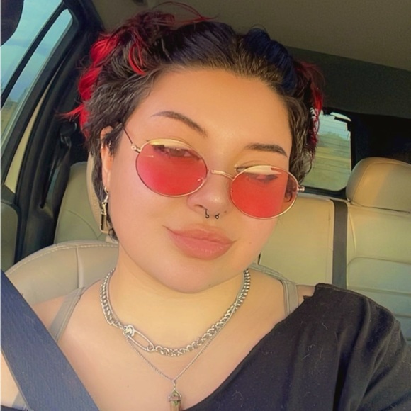 Meet your Posher, Rowan - Picture 1 of 1